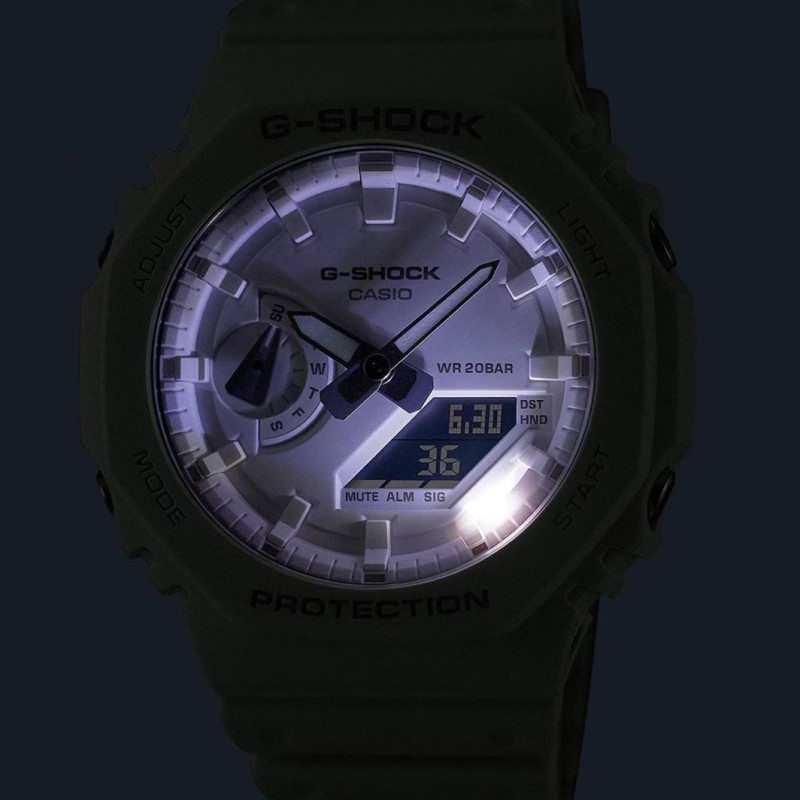 Мужские часы Casio G-SHOCK GA-2100-7A7 Carbon Core Guard, белый цвет, 20 ATM