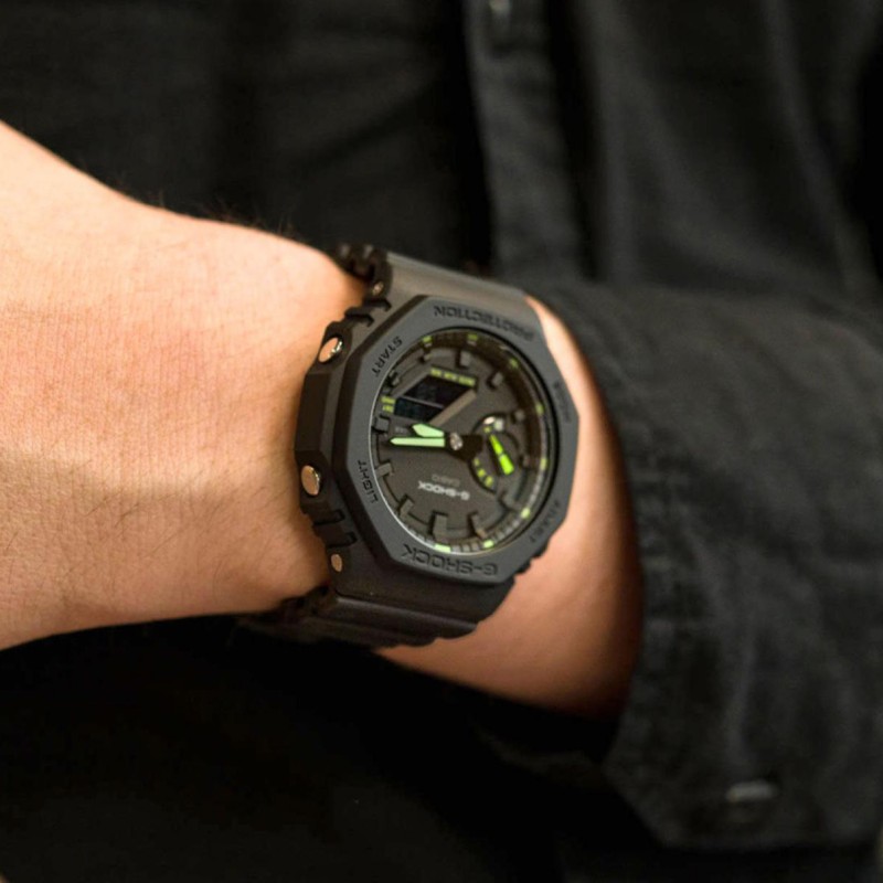 Мужские часы Casio G-SHOCK GA-2100-1A3 Carbon Core Guard с водозащитой 20 ATM