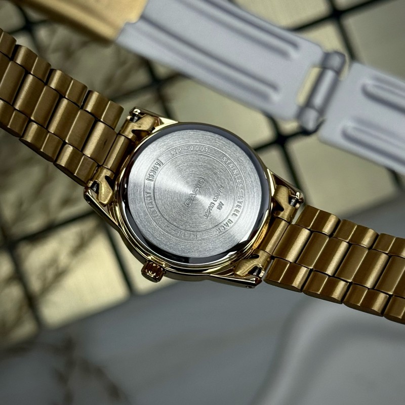 Жіночий годинник Casio LTP-V001G-9B — Класична модель у золотистому кольорі з мінеральним склом