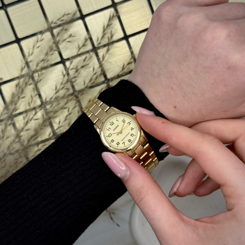 Жіночий годинник Casio LTP-V001G-9B — Класична модель у золотистому кольорі з мінеральним склом