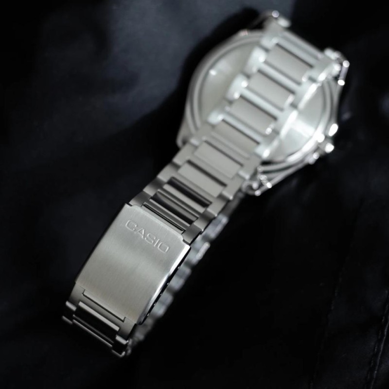 Чоловічий годинник Casio MTP-1370D-1A1 — Класичний сталевий браслет, мінеральне скло, 5 ATM