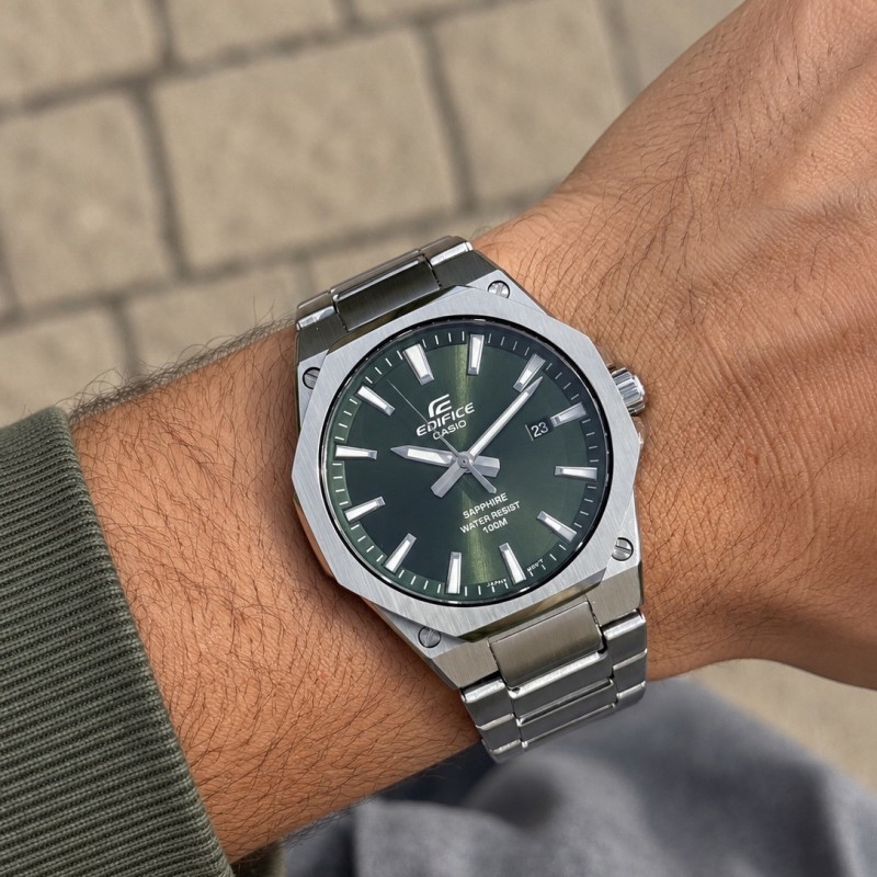 Мужские часы Casio Edifice EFR-S108D-3A с сапфировым стеклом и зеленым циферблатом