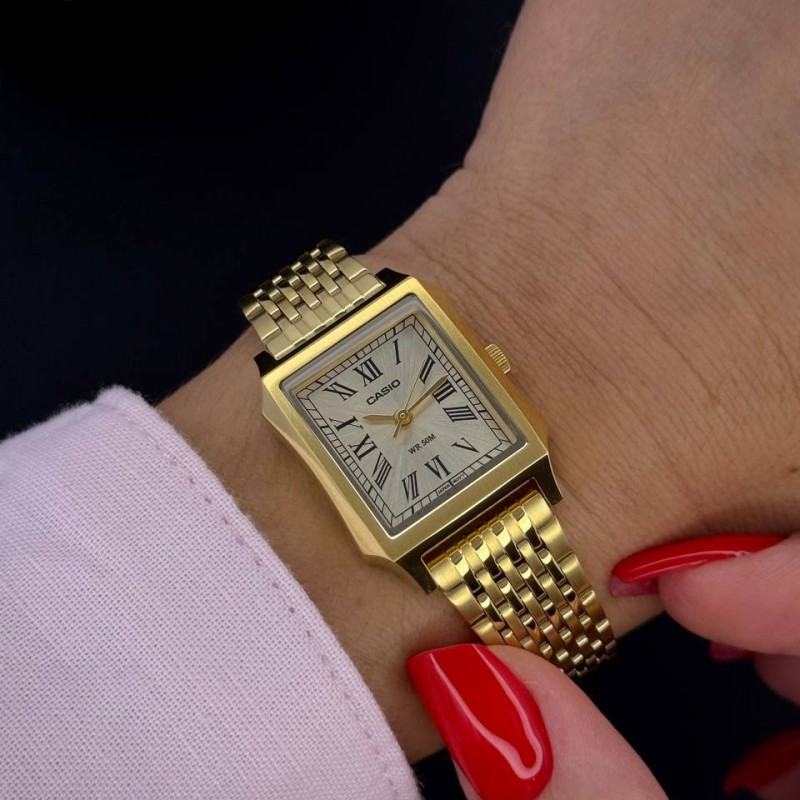 Женские часы Casio LTP-B190G-9B в золотистом цвете, стальной корпус и минеральное стекло