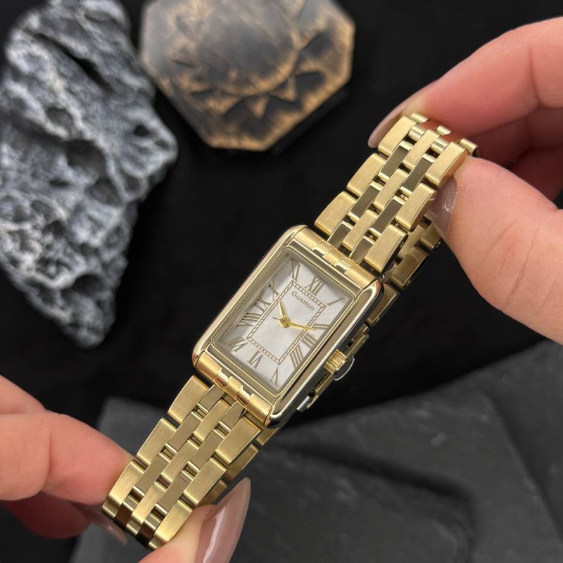 Женские часы Guardo 012796-1 Gold-Silver с прямоугольным корпусом и металлическим браслетом