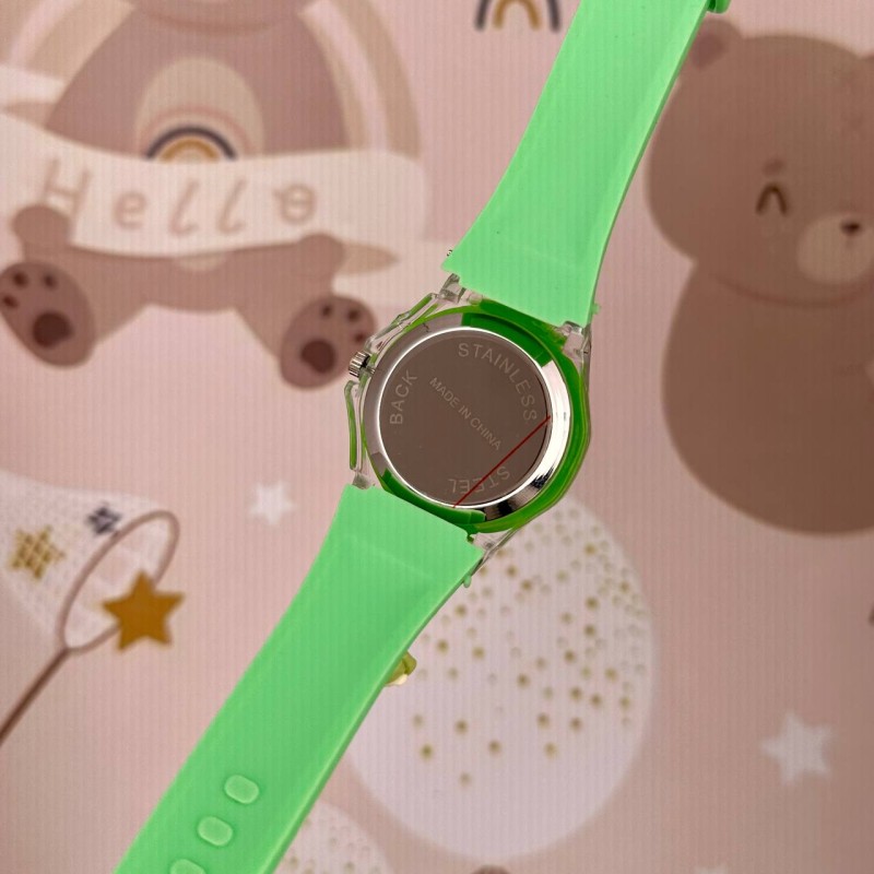 Детские часы Better 005 Crocodile Green-White с кварцевым механизмом и силиконовым ремешком