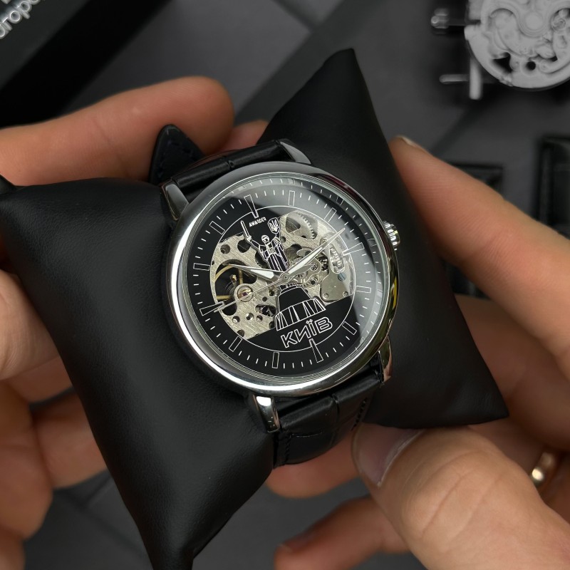 Мужские механические часы Awarder 022 Киев II Silver-Black с серебристым корпусом и кожаным ремешком